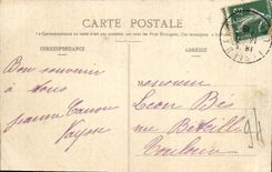 CPA Lisieux La Rue de la Paix 