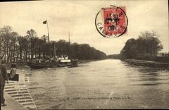 VINTAGE POSTCARD Caen the boat of Le Havre and Orne