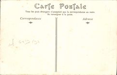 CPA Deauville Sur mer les bassins Bateaux