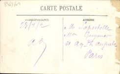 CPA Deauville Le bassin des yachts et le phare Bateaux