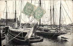VINTAGE POSTCARD Deauville yachts and before port Boats