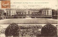 CPA Deauville La plage fleurie le casino et les jardins