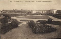VINTAGE POSTCARD Deauville flowered beach the casino and normandy hotel