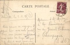 La POSTAL Deauville de la VENDIMIA compite con los caballos de Hippisme de las plataformas