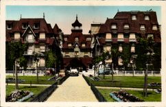 CPA Deauville plage fleurie le normandy hotel