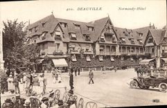 VINTAGE POSTCARD Deauville normandy hotel