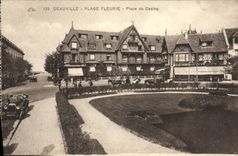 VINTAGE POSTCARD Deauville flowered beach place of the casino