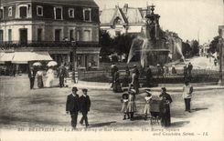 VINTAGE POSTCARD Deauville the place morny and street gambella