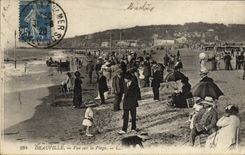 CPA Deauville vue sur la plage