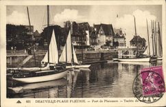 CPA Deauville Plage fleurie port de plaisance Bateaux