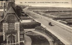 CPA Deauville plage fleurie la terrasse et les jardins
