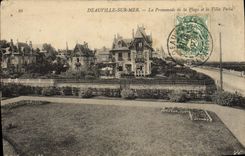 VINTAGE POSTCARD Deauville On sea the walk of the beach and the villa beaded