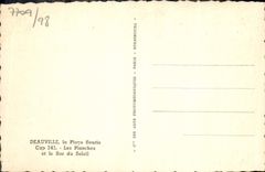 CPA Deauville La plage fleurie les planches et le bar du soleil