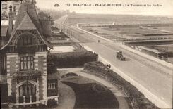 CPA Deauville Plage fleurie la terrasse et les jardins