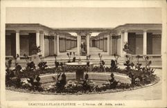 VINTAGE POSTCARD Deauville flowered Beach the atrium