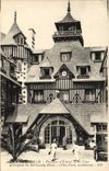 CPA Deauville La Plage Pavillon d'entree de la cour principale du Normandy Hotel