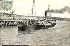 CPA Trouville Le depart du bateau du Havre Bateau
