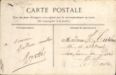 CPA Trouville Bateau de peche sortant du port