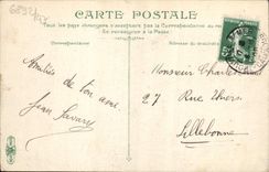 Pesca del recipiente de Trouville de la POSTAL de la VENDIMIA que sale del puerto