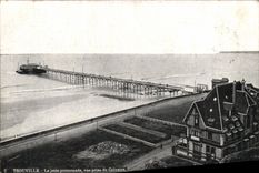 POSTAL Trouville de la VENDIMIA la caminata del embarcadero vista del martirio