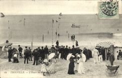 CPA Trouville L'Heure du Bain