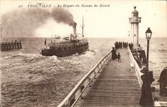 CPA Trouville Le Depart du Bateau du Havre