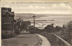 Reina de Trouville de la POSTAL de la VENDIMIA del panorama de las playas tomado del camino de Honfleur