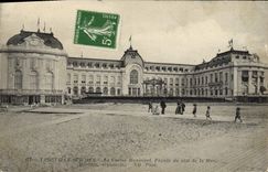 POSTAL Trouville de la VENDIMIA en el mar el ataque frontal municipal del casino de la dimensión del mar