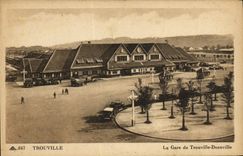 CPA Trouville La Gare de Trouville Deauville