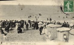 CPA Trouville L'Heure du Bain