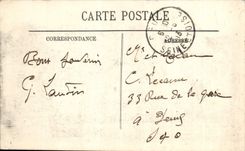 Yates de los barcos de Trouville Deauville de la POSTAL de la VENDIMIA