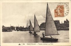 CPA Trouville Yacht entrant au port Bateaux