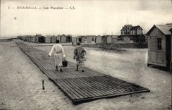 VINTAGE POSTCARD Riva Bleated the boards