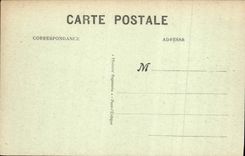 CPA La normandie Pont L'Eveque un coin de la rue de geole et la Sous Prefecture Vaches 