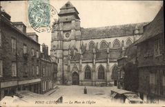 CPA Pont L'Eveque La place de l'eglise