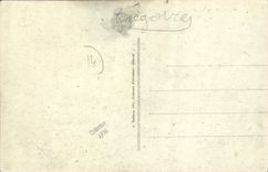 CPA Port En Bessin sortie des barques de peche Bateaux 