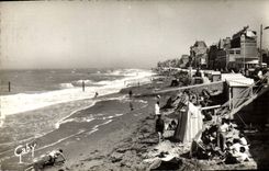 MODERN CARD St Aubin on Sea the Beach