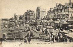 VINTAGE POSTCARD Villers On Sea the beach per hour of the baths