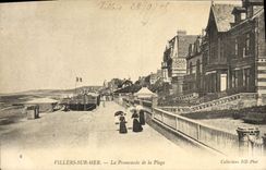 VINTAGE POSTCARD Villers On Sea the Walk of the Beach