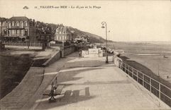 CPA Villers Sur Mer La Digue et la Plage