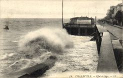 CPA Villerville Effet de Mer