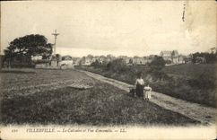 CPA Villerville Le calvaire et vue d'ensemble Enfants