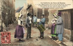 CPA Falaise La Lanterne du Gars de Falaise Folklore Costume