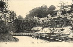 CPA Vire La Vallee des Vaux