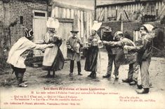 CPA Gars de Falaise et Ieurs Lanternes Folklore Costume