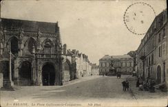 CPA Falaise La Place Guillaume le Conquerant