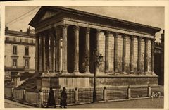 CPA Nimes La Maison Carree