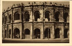 CPA Nimes Vue Exterieure des Arenes