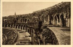 CPA Nimes L'interieur des arenes Galeries et gradins