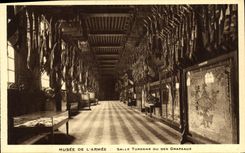 Museo de la POSTAL de la VENDIMIA del cuarto o de las banderas París Militaria de Turenne del ejército
